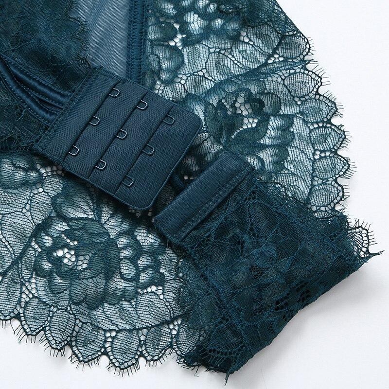Bodysuit underwear with lace