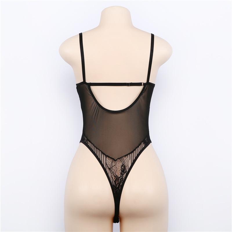 Body échancré