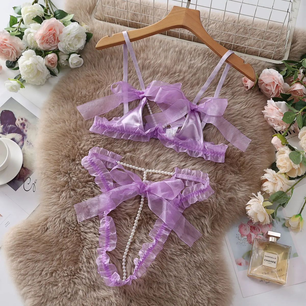 Pearl and Bow Lingerie Set