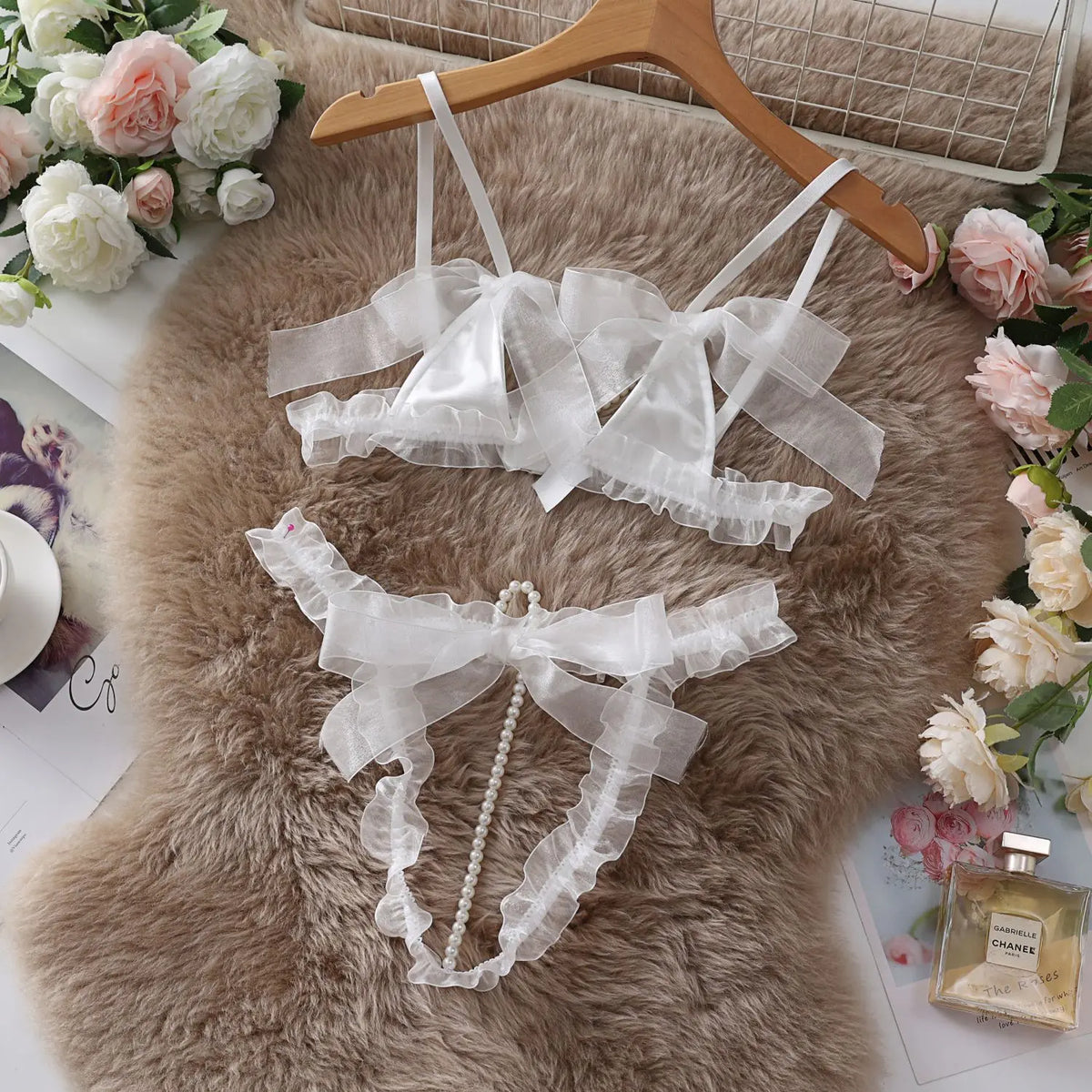 Pearl and Bow Lingerie Set